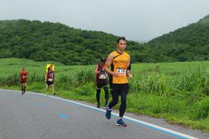 BIB: 1094
                            <button type="button" onclick="openModal(5596767)" class="btn btn-primary btn-sm float-right btn-popup" data-toggle="modal" data-target=".modal-high-quality">
                        <i class="fas fa-shopping-cart"></i> Add to Cart
                    </button>
                                            <button type="button" onclick="isThisMe(5596767, true)" class="btn btn-success btn-sm float-right btn-popup btn-isme hidden" data-toggle="tooltip" data-placement="bottom" title="นี่คือรูปของคุณใช่ไหม คลิกที่นี่เพื่อเอาเข้าอัลบั้ม">
                        <i class="fas fa-plus"></i> Add to album
                    </button>
                    <button type="button" onclick="isThisMe(5596767, false)" class="btn btn-warning btn-sm float-right btn-popup btn-isnotme hidden">
                        <i class="fas fa-ban"></i> Remove from album
                    </button>