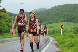 BIB: 1155, 3410
                            <button type="button" onclick="openModal(5735571)" class="btn btn-primary btn-sm float-right btn-popup" data-toggle="modal" data-target=".modal-high-quality">
                        <i class="fas fa-shopping-cart"></i> Add to Cart
                    </button>
                                            <button type="button" onclick="isThisMe(5735571, true)" class="btn btn-success btn-sm float-right btn-popup btn-isme hidden" data-toggle="tooltip" data-placement="bottom" title="นี่คือรูปของคุณใช่ไหม คลิกที่นี่เพื่อเอาเข้าอัลบั้ม">
                        <i class="fas fa-plus"></i> Add to album
                    </button>
                    <button type="button" onclick="isThisMe(5735571, false)" class="btn btn-warning btn-sm float-right btn-popup btn-isnotme hidden">
                        <i class="fas fa-ban"></i> Remove from album
                    </button>