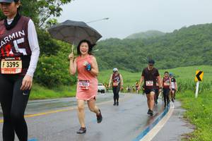 BIB: 3395, 7051
                            <button type="button" onclick="openModal(5735694)" class="btn btn-primary btn-sm float-right btn-popup" data-toggle="modal" data-target=".modal-high-quality">
                        <i class="fas fa-shopping-cart"></i> Add to Cart
                    </button>
                                            <button type="button" onclick="isThisMe(5735694, true)" class="btn btn-success btn-sm float-right btn-popup btn-isme hidden" data-toggle="tooltip" data-placement="bottom" title="นี่คือรูปของคุณใช่ไหม คลิกที่นี่เพื่อเอาเข้าอัลบั้ม">
                        <i class="fas fa-plus"></i> Add to album
                    </button>
                    <button type="button" onclick="isThisMe(5735694, false)" class="btn btn-warning btn-sm float-right btn-popup btn-isnotme hidden">
                        <i class="fas fa-ban"></i> Remove from album
                    </button>