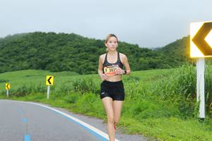 BIB: 302
                            <button type="button" onclick="openModal(5588777)" class="btn btn-primary btn-sm float-right btn-popup" data-toggle="modal" data-target=".modal-high-quality">
                        <i class="fas fa-shopping-cart"></i> Add to Cart
                    </button>
                                            <button type="button" onclick="isThisMe(5588777, true)" class="btn btn-success btn-sm float-right btn-popup btn-isme hidden" data-toggle="tooltip" data-placement="bottom" title="นี่คือรูปของคุณใช่ไหม คลิกที่นี่เพื่อเอาเข้าอัลบั้ม">
                        <i class="fas fa-plus"></i> Add to album
                    </button>
                    <button type="button" onclick="isThisMe(5588777, false)" class="btn btn-warning btn-sm float-right btn-popup btn-isnotme hidden">
                        <i class="fas fa-ban"></i> Remove from album
                    </button>