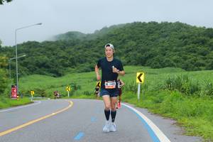 BIB: 1405
                            <button type="button" onclick="openModal(5577529)" class="btn btn-primary btn-sm float-right btn-popup" data-toggle="modal" data-target=".modal-high-quality">
                        <i class="fas fa-shopping-cart"></i> Add to Cart
                    </button>
                                            <button type="button" onclick="isThisMe(5577529, true)" class="btn btn-success btn-sm float-right btn-popup btn-isme hidden" data-toggle="tooltip" data-placement="bottom" title="นี่คือรูปของคุณใช่ไหม คลิกที่นี่เพื่อเอาเข้าอัลบั้ม">
                        <i class="fas fa-plus"></i> Add to album
                    </button>
                    <button type="button" onclick="isThisMe(5577529, false)" class="btn btn-warning btn-sm float-right btn-popup btn-isnotme hidden">
                        <i class="fas fa-ban"></i> Remove from album
                    </button>