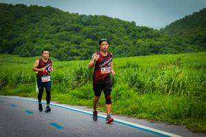 BIB: 105
                            <button type="button" onclick="openModal(5814981)" class="btn btn-primary btn-sm float-right btn-popup" data-toggle="modal" data-target=".modal-high-quality">
                        <i class="fas fa-shopping-cart"></i> Add to Cart
                    </button>
                                            <button type="button" onclick="isThisMe(5814981, true)" class="btn btn-success btn-sm float-right btn-popup btn-isme hidden" data-toggle="tooltip" data-placement="bottom" title="นี่คือรูปของคุณใช่ไหม คลิกที่นี่เพื่อเอาเข้าอัลบั้ม">
                        <i class="fas fa-plus"></i> Add to album
                    </button>
                    <button type="button" onclick="isThisMe(5814981, false)" class="btn btn-warning btn-sm float-right btn-popup btn-isnotme hidden">
                        <i class="fas fa-ban"></i> Remove from album
                    </button>