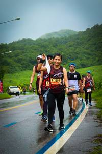 BIB: 3203, 1669
                            <button type="button" onclick="openModal(5815605)" class="btn btn-primary btn-sm float-right btn-popup" data-toggle="modal" data-target=".modal-high-quality">
                        <i class="fas fa-shopping-cart"></i> Add to Cart
                    </button>
                                            <button type="button" onclick="isThisMe(5815605, true)" class="btn btn-success btn-sm float-right btn-popup btn-isme hidden" data-toggle="tooltip" data-placement="bottom" title="นี่คือรูปของคุณใช่ไหม คลิกที่นี่เพื่อเอาเข้าอัลบั้ม">
                        <i class="fas fa-plus"></i> Add to album
                    </button>
                    <button type="button" onclick="isThisMe(5815605, false)" class="btn btn-warning btn-sm float-right btn-popup btn-isnotme hidden">
                        <i class="fas fa-ban"></i> Remove from album
                    </button>