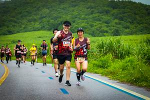 BIB: 1665, 3355
                            <button type="button" onclick="openModal(5815193)" class="btn btn-primary btn-sm float-right btn-popup" data-toggle="modal" data-target=".modal-high-quality">
                        <i class="fas fa-shopping-cart"></i> Add to Cart
                    </button>
                                            <button type="button" onclick="isThisMe(5815193, true)" class="btn btn-success btn-sm float-right btn-popup btn-isme hidden" data-toggle="tooltip" data-placement="bottom" title="นี่คือรูปของคุณใช่ไหม คลิกที่นี่เพื่อเอาเข้าอัลบั้ม">
                        <i class="fas fa-plus"></i> Add to album
                    </button>
                    <button type="button" onclick="isThisMe(5815193, false)" class="btn btn-warning btn-sm float-right btn-popup btn-isnotme hidden">
                        <i class="fas fa-ban"></i> Remove from album
                    </button>