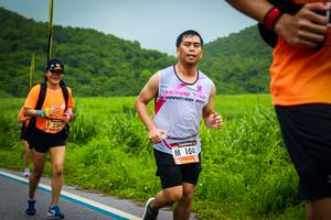 BIB: 200, 230, 1041
                            <button type="button" onclick="openModal(5814953)" class="btn btn-primary btn-sm float-right btn-popup" data-toggle="modal" data-target=".modal-high-quality">
                        <i class="fas fa-shopping-cart"></i> Add to Cart
                    </button>
                                            <button type="button" onclick="isThisMe(5814953, true)" class="btn btn-success btn-sm float-right btn-popup btn-isme hidden" data-toggle="tooltip" data-placement="bottom" title="นี่คือรูปของคุณใช่ไหม คลิกที่นี่เพื่อเอาเข้าอัลบั้ม">
                        <i class="fas fa-plus"></i> Add to album
                    </button>
                    <button type="button" onclick="isThisMe(5814953, false)" class="btn btn-warning btn-sm float-right btn-popup btn-isnotme hidden">
                        <i class="fas fa-ban"></i> Remove from album
                    </button>