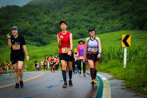 BIB: 3083, 3273, 1580
                            <button type="button" onclick="openModal(5816106)" class="btn btn-primary btn-sm float-right btn-popup" data-toggle="modal" data-target=".modal-high-quality">
                        <i class="fas fa-shopping-cart"></i> Add to Cart
                    </button>
                                            <button type="button" onclick="isThisMe(5816106, true)" class="btn btn-success btn-sm float-right btn-popup btn-isme hidden" data-toggle="tooltip" data-placement="bottom" title="นี่คือรูปของคุณใช่ไหม คลิกที่นี่เพื่อเอาเข้าอัลบั้ม">
                        <i class="fas fa-plus"></i> Add to album
                    </button>
                    <button type="button" onclick="isThisMe(5816106, false)" class="btn btn-warning btn-sm float-right btn-popup btn-isnotme hidden">
                        <i class="fas fa-ban"></i> Remove from album
                    </button>