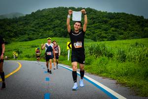 BIB: 1410
                            <button type="button" onclick="openModal(5814321)" class="btn btn-primary btn-sm float-right btn-popup" data-toggle="modal" data-target=".modal-high-quality">
                        <i class="fas fa-shopping-cart"></i> Add to Cart
                    </button>
                                            <button type="button" onclick="isThisMe(5814321, true)" class="btn btn-success btn-sm float-right btn-popup btn-isme hidden" data-toggle="tooltip" data-placement="bottom" title="นี่คือรูปของคุณใช่ไหม คลิกที่นี่เพื่อเอาเข้าอัลบั้ม">
                        <i class="fas fa-plus"></i> Add to album
                    </button>
                    <button type="button" onclick="isThisMe(5814321, false)" class="btn btn-warning btn-sm float-right btn-popup btn-isnotme hidden">
                        <i class="fas fa-ban"></i> Remove from album
                    </button>