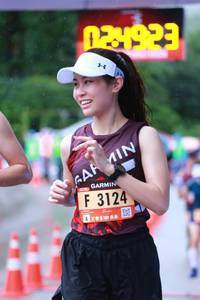 BIB: 3124
                            <button type="button" onclick="openModal(5614979)" class="btn btn-primary btn-sm float-right btn-popup" data-toggle="modal" data-target=".modal-high-quality">
                        <i class="fas fa-shopping-cart"></i> Add to Cart
                    </button>
                                            <button type="button" onclick="isThisMe(5614979, true)" class="btn btn-success btn-sm float-right btn-popup btn-isme hidden" data-toggle="tooltip" data-placement="bottom" title="นี่คือรูปของคุณใช่ไหม คลิกที่นี่เพื่อเอาเข้าอัลบั้ม">
                        <i class="fas fa-plus"></i> Add to album
                    </button>
                    <button type="button" onclick="isThisMe(5614979, false)" class="btn btn-warning btn-sm float-right btn-popup btn-isnotme hidden">
                        <i class="fas fa-ban"></i> Remove from album
                    </button>