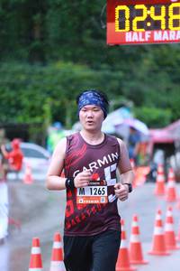 BIB: 0248, 1265
                            <button type="button" onclick="openModal(5614924)" class="btn btn-primary btn-sm float-right btn-popup" data-toggle="modal" data-target=".modal-high-quality">
                        <i class="fas fa-shopping-cart"></i> Add to Cart
                    </button>
                                            <button type="button" onclick="isThisMe(5614924, true)" class="btn btn-success btn-sm float-right btn-popup btn-isme hidden" data-toggle="tooltip" data-placement="bottom" title="นี่คือรูปของคุณใช่ไหม คลิกที่นี่เพื่อเอาเข้าอัลบั้ม">
                        <i class="fas fa-plus"></i> Add to album
                    </button>
                    <button type="button" onclick="isThisMe(5614924, false)" class="btn btn-warning btn-sm float-right btn-popup btn-isnotme hidden">
                        <i class="fas fa-ban"></i> Remove from album
                    </button>