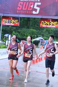 BIB: 041340, 024340, 3114, 3305
                            <button type="button" onclick="openModal(5733463)" class="btn btn-primary btn-sm float-right btn-popup" data-toggle="modal" data-target=".modal-high-quality">
                        <i class="fas fa-shopping-cart"></i> Add to Cart
                    </button>
                                            <button type="button" onclick="isThisMe(5733463, true)" class="btn btn-success btn-sm float-right btn-popup btn-isme hidden" data-toggle="tooltip" data-placement="bottom" title="นี่คือรูปของคุณใช่ไหม คลิกที่นี่เพื่อเอาเข้าอัลบั้ม">
                        <i class="fas fa-plus"></i> Add to album
                    </button>
                    <button type="button" onclick="isThisMe(5733463, false)" class="btn btn-warning btn-sm float-right btn-popup btn-isnotme hidden">
                        <i class="fas fa-ban"></i> Remove from album
                    </button>