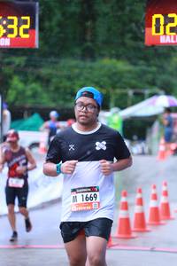 BIB: 1669
                            <button type="button" onclick="openModal(5626803)" class="btn btn-primary btn-sm float-right btn-popup" data-toggle="modal" data-target=".modal-high-quality">
                        <i class="fas fa-shopping-cart"></i> Add to Cart
                    </button>
                                            <button type="button" onclick="isThisMe(5626803, true)" class="btn btn-success btn-sm float-right btn-popup btn-isme hidden" data-toggle="tooltip" data-placement="bottom" title="นี่คือรูปของคุณใช่ไหม คลิกที่นี่เพื่อเอาเข้าอัลบั้ม">
                        <i class="fas fa-plus"></i> Add to album
                    </button>
                    <button type="button" onclick="isThisMe(5626803, false)" class="btn btn-warning btn-sm float-right btn-popup btn-isnotme hidden">
                        <i class="fas fa-ban"></i> Remove from album
                    </button>