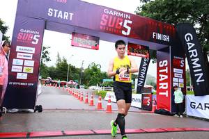 BIB: 5584, 2019
                            <button type="button" onclick="openModal(5782257)" class="btn btn-primary btn-sm float-right btn-popup" data-toggle="modal" data-target=".modal-high-quality">
                        <i class="fas fa-shopping-cart"></i> Add to Cart
                    </button>
                                            <button type="button" onclick="isThisMe(5782257, true)" class="btn btn-success btn-sm float-right btn-popup btn-isme hidden" data-toggle="tooltip" data-placement="bottom" title="นี่คือรูปของคุณใช่ไหม คลิกที่นี่เพื่อเอาเข้าอัลบั้ม">
                        <i class="fas fa-plus"></i> Add to album
                    </button>
                    <button type="button" onclick="isThisMe(5782257, false)" class="btn btn-warning btn-sm float-right btn-popup btn-isnotme hidden">
                        <i class="fas fa-ban"></i> Remove from album
                    </button>