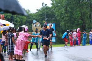 BIB: 1422
                            <button type="button" onclick="openModal(5781638)" class="btn btn-primary btn-sm float-right btn-popup" data-toggle="modal" data-target=".modal-high-quality">
                        <i class="fas fa-shopping-cart"></i> Add to Cart
                    </button>
                                            <button type="button" onclick="isThisMe(5781638, true)" class="btn btn-success btn-sm float-right btn-popup btn-isme hidden" data-toggle="tooltip" data-placement="bottom" title="นี่คือรูปของคุณใช่ไหม คลิกที่นี่เพื่อเอาเข้าอัลบั้ม">
                        <i class="fas fa-plus"></i> Add to album
                    </button>
                    <button type="button" onclick="isThisMe(5781638, false)" class="btn btn-warning btn-sm float-right btn-popup btn-isnotme hidden">
                        <i class="fas fa-ban"></i> Remove from album
                    </button>