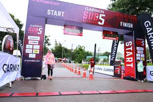 BIB: 2019
                            <button type="button" onclick="openModal(5782865)" class="btn btn-primary btn-sm float-right btn-popup" data-toggle="modal" data-target=".modal-high-quality">
                        <i class="fas fa-shopping-cart"></i> Add to Cart
                    </button>
                                            <button type="button" onclick="isThisMe(5782865, true)" class="btn btn-success btn-sm float-right btn-popup btn-isme hidden" data-toggle="tooltip" data-placement="bottom" title="นี่คือรูปของคุณใช่ไหม คลิกที่นี่เพื่อเอาเข้าอัลบั้ม">
                        <i class="fas fa-plus"></i> Add to album
                    </button>
                    <button type="button" onclick="isThisMe(5782865, false)" class="btn btn-warning btn-sm float-right btn-popup btn-isnotme hidden">
                        <i class="fas fa-ban"></i> Remove from album
                    </button>