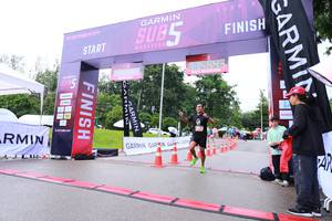 BIB: 8998
                            <button type="button" onclick="openModal(5782342)" class="btn btn-primary btn-sm float-right btn-popup" data-toggle="modal" data-target=".modal-high-quality">
                        <i class="fas fa-shopping-cart"></i> Add to Cart
                    </button>
                                            <button type="button" onclick="isThisMe(5782342, true)" class="btn btn-success btn-sm float-right btn-popup btn-isme hidden" data-toggle="tooltip" data-placement="bottom" title="นี่คือรูปของคุณใช่ไหม คลิกที่นี่เพื่อเอาเข้าอัลบั้ม">
                        <i class="fas fa-plus"></i> Add to album
                    </button>
                    <button type="button" onclick="isThisMe(5782342, false)" class="btn btn-warning btn-sm float-right btn-popup btn-isnotme hidden">
                        <i class="fas fa-ban"></i> Remove from album
                    </button>