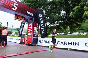 BIB: 8598
                            <button type="button" onclick="openModal(5782303)" class="btn btn-primary btn-sm float-right btn-popup" data-toggle="modal" data-target=".modal-high-quality">
                        <i class="fas fa-shopping-cart"></i> Add to Cart
                    </button>
                                            <button type="button" onclick="isThisMe(5782303, true)" class="btn btn-success btn-sm float-right btn-popup btn-isme hidden" data-toggle="tooltip" data-placement="bottom" title="นี่คือรูปของคุณใช่ไหม คลิกที่นี่เพื่อเอาเข้าอัลบั้ม">
                        <i class="fas fa-plus"></i> Add to album
                    </button>
                    <button type="button" onclick="isThisMe(5782303, false)" class="btn btn-warning btn-sm float-right btn-popup btn-isnotme hidden">
                        <i class="fas fa-ban"></i> Remove from album
                    </button>