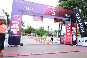 BIB: 2019, 888
                            <button type="button" onclick="openModal(5782791)" class="btn btn-primary btn-sm float-right btn-popup" data-toggle="modal" data-target=".modal-high-quality">
                        <i class="fas fa-shopping-cart"></i> Add to Cart
                    </button>
                                            <button type="button" onclick="isThisMe(5782791, true)" class="btn btn-success btn-sm float-right btn-popup btn-isme hidden" data-toggle="tooltip" data-placement="bottom" title="นี่คือรูปของคุณใช่ไหม คลิกที่นี่เพื่อเอาเข้าอัลบั้ม">
                        <i class="fas fa-plus"></i> Add to album
                    </button>
                    <button type="button" onclick="isThisMe(5782791, false)" class="btn btn-warning btn-sm float-right btn-popup btn-isnotme hidden">
                        <i class="fas fa-ban"></i> Remove from album
                    </button>