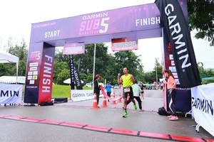 BIB: 656, 201
                            <button type="button" onclick="openModal(5782321)" class="btn btn-primary btn-sm float-right btn-popup" data-toggle="modal" data-target=".modal-high-quality">
                        <i class="fas fa-shopping-cart"></i> Add to Cart
                    </button>
                                            <button type="button" onclick="isThisMe(5782321, true)" class="btn btn-success btn-sm float-right btn-popup btn-isme hidden" data-toggle="tooltip" data-placement="bottom" title="นี่คือรูปของคุณใช่ไหม คลิกที่นี่เพื่อเอาเข้าอัลบั้ม">
                        <i class="fas fa-plus"></i> Add to album
                    </button>
                    <button type="button" onclick="isThisMe(5782321, false)" class="btn btn-warning btn-sm float-right btn-popup btn-isnotme hidden">
                        <i class="fas fa-ban"></i> Remove from album
                    </button>