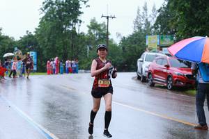 BIB: 3115
                            <button type="button" onclick="openModal(5781621)" class="btn btn-primary btn-sm float-right btn-popup" data-toggle="modal" data-target=".modal-high-quality">
                        <i class="fas fa-shopping-cart"></i> Add to Cart
                    </button>
                                            <button type="button" onclick="isThisMe(5781621, true)" class="btn btn-success btn-sm float-right btn-popup btn-isme hidden" data-toggle="tooltip" data-placement="bottom" title="นี่คือรูปของคุณใช่ไหม คลิกที่นี่เพื่อเอาเข้าอัลบั้ม">
                        <i class="fas fa-plus"></i> Add to album
                    </button>
                    <button type="button" onclick="isThisMe(5781621, false)" class="btn btn-warning btn-sm float-right btn-popup btn-isnotme hidden">
                        <i class="fas fa-ban"></i> Remove from album
                    </button>