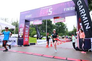 BIB: 269510, 201
                            <button type="button" onclick="openModal(5782327)" class="btn btn-primary btn-sm float-right btn-popup" data-toggle="modal" data-target=".modal-high-quality">
                        <i class="fas fa-shopping-cart"></i> Add to Cart
                    </button>
                                            <button type="button" onclick="isThisMe(5782327, true)" class="btn btn-success btn-sm float-right btn-popup btn-isme hidden" data-toggle="tooltip" data-placement="bottom" title="นี่คือรูปของคุณใช่ไหม คลิกที่นี่เพื่อเอาเข้าอัลบั้ม">
                        <i class="fas fa-plus"></i> Add to album
                    </button>
                    <button type="button" onclick="isThisMe(5782327, false)" class="btn btn-warning btn-sm float-right btn-popup btn-isnotme hidden">
                        <i class="fas fa-ban"></i> Remove from album
                    </button>