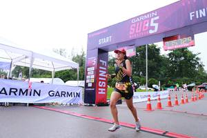 BIB: 3026
                            <button type="button" onclick="openModal(5782374)" class="btn btn-primary btn-sm float-right btn-popup" data-toggle="modal" data-target=".modal-high-quality">
                        <i class="fas fa-shopping-cart"></i> Add to Cart
                    </button>
                                            <button type="button" onclick="isThisMe(5782374, true)" class="btn btn-success btn-sm float-right btn-popup btn-isme hidden" data-toggle="tooltip" data-placement="bottom" title="นี่คือรูปของคุณใช่ไหม คลิกที่นี่เพื่อเอาเข้าอัลบั้ม">
                        <i class="fas fa-plus"></i> Add to album
                    </button>
                    <button type="button" onclick="isThisMe(5782374, false)" class="btn btn-warning btn-sm float-right btn-popup btn-isnotme hidden">
                        <i class="fas fa-ban"></i> Remove from album
                    </button>