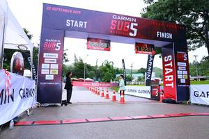 BIB: 2019
                            <button type="button" onclick="openModal(5783128)" class="btn btn-primary btn-sm float-right btn-popup" data-toggle="modal" data-target=".modal-high-quality">
                        <i class="fas fa-shopping-cart"></i> Add to Cart
                    </button>
                                            <button type="button" onclick="isThisMe(5783128, true)" class="btn btn-success btn-sm float-right btn-popup btn-isme hidden" data-toggle="tooltip" data-placement="bottom" title="นี่คือรูปของคุณใช่ไหม คลิกที่นี่เพื่อเอาเข้าอัลบั้ม">
                        <i class="fas fa-plus"></i> Add to album
                    </button>
                    <button type="button" onclick="isThisMe(5783128, false)" class="btn btn-warning btn-sm float-right btn-popup btn-isnotme hidden">
                        <i class="fas fa-ban"></i> Remove from album
                    </button>