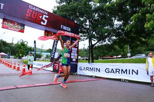 BIB: 220, 420
                            <button type="button" onclick="openModal(5783144)" class="btn btn-primary btn-sm float-right btn-popup" data-toggle="modal" data-target=".modal-high-quality">
                        <i class="fas fa-shopping-cart"></i> Add to Cart
                    </button>
                                            <button type="button" onclick="isThisMe(5783144, true)" class="btn btn-success btn-sm float-right btn-popup btn-isme hidden" data-toggle="tooltip" data-placement="bottom" title="นี่คือรูปของคุณใช่ไหม คลิกที่นี่เพื่อเอาเข้าอัลบั้ม">
                        <i class="fas fa-plus"></i> Add to album
                    </button>
                    <button type="button" onclick="isThisMe(5783144, false)" class="btn btn-warning btn-sm float-right btn-popup btn-isnotme hidden">
                        <i class="fas fa-ban"></i> Remove from album
                    </button>