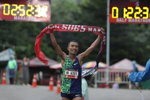 BIB: 02523, 620
                            <button type="button" onclick="openModal(5566721)" class="btn btn-primary btn-sm float-right btn-popup" data-toggle="modal" data-target=".modal-high-quality">
                        <i class="fas fa-shopping-cart"></i> Add to Cart
                    </button>
                                            <button type="button" onclick="isThisMe(5566721, true)" class="btn btn-success btn-sm float-right btn-popup btn-isme hidden" data-toggle="tooltip" data-placement="bottom" title="นี่คือรูปของคุณใช่ไหม คลิกที่นี่เพื่อเอาเข้าอัลบั้ม">
                        <i class="fas fa-plus"></i> Add to album
                    </button>
                    <button type="button" onclick="isThisMe(5566721, false)" class="btn btn-warning btn-sm float-right btn-popup btn-isnotme hidden">
                        <i class="fas fa-ban"></i> Remove from album
                    </button>