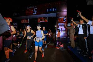 BIB: 3255, 2019, 3228
                            <button type="button" onclick="openModal(5783825)" class="btn btn-primary btn-sm float-right btn-popup" data-toggle="modal" data-target=".modal-high-quality">
                        <i class="fas fa-shopping-cart"></i> Add to Cart
                    </button>
                                            <button type="button" onclick="isThisMe(5783825, true)" class="btn btn-success btn-sm float-right btn-popup btn-isme hidden" data-toggle="tooltip" data-placement="bottom" title="นี่คือรูปของคุณใช่ไหม คลิกที่นี่เพื่อเอาเข้าอัลบั้ม">
                        <i class="fas fa-plus"></i> Add to album
                    </button>
                    <button type="button" onclick="isThisMe(5783825, false)" class="btn btn-warning btn-sm float-right btn-popup btn-isnotme hidden">
                        <i class="fas fa-ban"></i> Remove from album
                    </button>