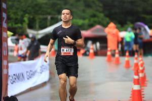 BIB: 6131
                            <button type="button" onclick="openModal(5568921)" class="btn btn-primary btn-sm float-right btn-popup" data-toggle="modal" data-target=".modal-high-quality">
                        <i class="fas fa-shopping-cart"></i> Add to Cart
                    </button>
                                            <button type="button" onclick="isThisMe(5568921, true)" class="btn btn-success btn-sm float-right btn-popup btn-isme hidden" data-toggle="tooltip" data-placement="bottom" title="นี่คือรูปของคุณใช่ไหม คลิกที่นี่เพื่อเอาเข้าอัลบั้ม">
                        <i class="fas fa-plus"></i> Add to album
                    </button>
                    <button type="button" onclick="isThisMe(5568921, false)" class="btn btn-warning btn-sm float-right btn-popup btn-isnotme hidden">
                        <i class="fas fa-ban"></i> Remove from album
                    </button>