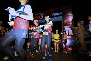 BIB: 3041, 2019
                            <button type="button" onclick="openModal(5783852)" class="btn btn-primary btn-sm float-right btn-popup" data-toggle="modal" data-target=".modal-high-quality">
                        <i class="fas fa-shopping-cart"></i> Add to Cart
                    </button>
                                            <button type="button" onclick="isThisMe(5783852, true)" class="btn btn-success btn-sm float-right btn-popup btn-isme hidden" data-toggle="tooltip" data-placement="bottom" title="นี่คือรูปของคุณใช่ไหม คลิกที่นี่เพื่อเอาเข้าอัลบั้ม">
                        <i class="fas fa-plus"></i> Add to album
                    </button>
                    <button type="button" onclick="isThisMe(5783852, false)" class="btn btn-warning btn-sm float-right btn-popup btn-isnotme hidden">
                        <i class="fas fa-ban"></i> Remove from album
                    </button>