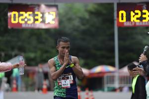 BIB: 
                            <button type="button" onclick="openModal(5566739)" class="btn btn-primary btn-sm float-right btn-popup" data-toggle="modal" data-target=".modal-high-quality">
                        <i class="fas fa-shopping-cart"></i> Add to Cart
                    </button>
                                            <button type="button" onclick="isThisMe(5566739, true)" class="btn btn-success btn-sm float-right btn-popup btn-isme hidden" data-toggle="tooltip" data-placement="bottom" title="นี่คือรูปของคุณใช่ไหม คลิกที่นี่เพื่อเอาเข้าอัลบั้ม">
                        <i class="fas fa-plus"></i> Add to album
                    </button>
                    <button type="button" onclick="isThisMe(5566739, false)" class="btn btn-warning btn-sm float-right btn-popup btn-isnotme hidden">
                        <i class="fas fa-ban"></i> Remove from album
                    </button>