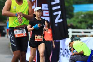 BIB: 1108, 3435
                            <button type="button" onclick="openModal(5567383)" class="btn btn-primary btn-sm float-right btn-popup" data-toggle="modal" data-target=".modal-high-quality">
                        <i class="fas fa-shopping-cart"></i> Add to Cart
                    </button>
                                            <button type="button" onclick="isThisMe(5567383, true)" class="btn btn-success btn-sm float-right btn-popup btn-isme hidden" data-toggle="tooltip" data-placement="bottom" title="นี่คือรูปของคุณใช่ไหม คลิกที่นี่เพื่อเอาเข้าอัลบั้ม">
                        <i class="fas fa-plus"></i> Add to album
                    </button>
                    <button type="button" onclick="isThisMe(5567383, false)" class="btn btn-warning btn-sm float-right btn-popup btn-isnotme hidden">
                        <i class="fas fa-ban"></i> Remove from album
                    </button>