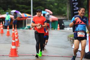 BIB: 1192
                            <button type="button" onclick="openModal(5568497)" class="btn btn-primary btn-sm float-right btn-popup" data-toggle="modal" data-target=".modal-high-quality">
                        <i class="fas fa-shopping-cart"></i> Add to Cart
                    </button>
                                            <button type="button" onclick="isThisMe(5568497, true)" class="btn btn-success btn-sm float-right btn-popup btn-isme hidden" data-toggle="tooltip" data-placement="bottom" title="นี่คือรูปของคุณใช่ไหม คลิกที่นี่เพื่อเอาเข้าอัลบั้ม">
                        <i class="fas fa-plus"></i> Add to album
                    </button>
                    <button type="button" onclick="isThisMe(5568497, false)" class="btn btn-warning btn-sm float-right btn-popup btn-isnotme hidden">
                        <i class="fas fa-ban"></i> Remove from album
                    </button>