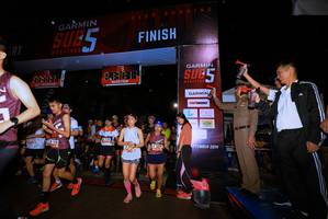 BIB: 430, 2019
                            <button type="button" onclick="openModal(5783820)" class="btn btn-primary btn-sm float-right btn-popup" data-toggle="modal" data-target=".modal-high-quality">
                        <i class="fas fa-shopping-cart"></i> Add to Cart
                    </button>
                                            <button type="button" onclick="isThisMe(5783820, true)" class="btn btn-success btn-sm float-right btn-popup btn-isme hidden" data-toggle="tooltip" data-placement="bottom" title="นี่คือรูปของคุณใช่ไหม คลิกที่นี่เพื่อเอาเข้าอัลบั้ม">
                        <i class="fas fa-plus"></i> Add to album
                    </button>
                    <button type="button" onclick="isThisMe(5783820, false)" class="btn btn-warning btn-sm float-right btn-popup btn-isnotme hidden">
                        <i class="fas fa-ban"></i> Remove from album
                    </button>