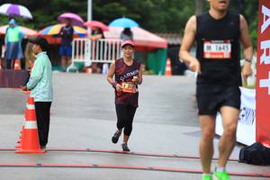 BIB: 1645, 3131
                            <button type="button" onclick="openModal(5567753)" class="btn btn-primary btn-sm float-right btn-popup" data-toggle="modal" data-target=".modal-high-quality">
                        <i class="fas fa-shopping-cart"></i> Add to Cart
                    </button>
                                            <button type="button" onclick="isThisMe(5567753, true)" class="btn btn-success btn-sm float-right btn-popup btn-isme hidden" data-toggle="tooltip" data-placement="bottom" title="นี่คือรูปของคุณใช่ไหม คลิกที่นี่เพื่อเอาเข้าอัลบั้ม">
                        <i class="fas fa-plus"></i> Add to album
                    </button>
                    <button type="button" onclick="isThisMe(5567753, false)" class="btn btn-warning btn-sm float-right btn-popup btn-isnotme hidden">
                        <i class="fas fa-ban"></i> Remove from album
                    </button>