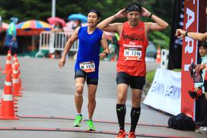 BIB: 1246, 1278
                            <button type="button" onclick="openModal(5567470)" class="btn btn-primary btn-sm float-right btn-popup" data-toggle="modal" data-target=".modal-high-quality">
                        <i class="fas fa-shopping-cart"></i> Add to Cart
                    </button>
                                            <button type="button" onclick="isThisMe(5567470, true)" class="btn btn-success btn-sm float-right btn-popup btn-isme hidden" data-toggle="tooltip" data-placement="bottom" title="นี่คือรูปของคุณใช่ไหม คลิกที่นี่เพื่อเอาเข้าอัลบั้ม">
                        <i class="fas fa-plus"></i> Add to album
                    </button>
                    <button type="button" onclick="isThisMe(5567470, false)" class="btn btn-warning btn-sm float-right btn-popup btn-isnotme hidden">
                        <i class="fas fa-ban"></i> Remove from album
                    </button>