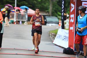 BIB: 1510
                            <button type="button" onclick="openModal(5567736)" class="btn btn-primary btn-sm float-right btn-popup" data-toggle="modal" data-target=".modal-high-quality">
                        <i class="fas fa-shopping-cart"></i> Add to Cart
                    </button>
                                            <button type="button" onclick="isThisMe(5567736, true)" class="btn btn-success btn-sm float-right btn-popup btn-isme hidden" data-toggle="tooltip" data-placement="bottom" title="นี่คือรูปของคุณใช่ไหม คลิกที่นี่เพื่อเอาเข้าอัลบั้ม">
                        <i class="fas fa-plus"></i> Add to album
                    </button>
                    <button type="button" onclick="isThisMe(5567736, false)" class="btn btn-warning btn-sm float-right btn-popup btn-isnotme hidden">
                        <i class="fas fa-ban"></i> Remove from album
                    </button>