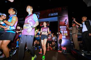 BIB: 1657, 1565, 3072, 2019
                            <button type="button" onclick="openModal(5783845)" class="btn btn-primary btn-sm float-right btn-popup" data-toggle="modal" data-target=".modal-high-quality">
                        <i class="fas fa-shopping-cart"></i> Add to Cart
                    </button>
                                            <button type="button" onclick="isThisMe(5783845, true)" class="btn btn-success btn-sm float-right btn-popup btn-isme hidden" data-toggle="tooltip" data-placement="bottom" title="นี่คือรูปของคุณใช่ไหม คลิกที่นี่เพื่อเอาเข้าอัลบั้ม">
                        <i class="fas fa-plus"></i> Add to album
                    </button>
                    <button type="button" onclick="isThisMe(5783845, false)" class="btn btn-warning btn-sm float-right btn-popup btn-isnotme hidden">
                        <i class="fas fa-ban"></i> Remove from album
                    </button>