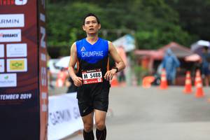 BIB: 5488, 2019
                            <button type="button" onclick="openModal(5567515)" class="btn btn-primary btn-sm float-right btn-popup" data-toggle="modal" data-target=".modal-high-quality">
                        <i class="fas fa-shopping-cart"></i> Add to Cart
                    </button>
                                            <button type="button" onclick="isThisMe(5567515, true)" class="btn btn-success btn-sm float-right btn-popup btn-isme hidden" data-toggle="tooltip" data-placement="bottom" title="นี่คือรูปของคุณใช่ไหม คลิกที่นี่เพื่อเอาเข้าอัลบั้ม">
                        <i class="fas fa-plus"></i> Add to album
                    </button>
                    <button type="button" onclick="isThisMe(5567515, false)" class="btn btn-warning btn-sm float-right btn-popup btn-isnotme hidden">
                        <i class="fas fa-ban"></i> Remove from album
                    </button>