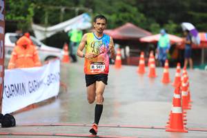 BIB: 5422
                            <button type="button" onclick="openModal(5568925)" class="btn btn-primary btn-sm float-right btn-popup" data-toggle="modal" data-target=".modal-high-quality">
                        <i class="fas fa-shopping-cart"></i> Add to Cart
                    </button>
                                            <button type="button" onclick="isThisMe(5568925, true)" class="btn btn-success btn-sm float-right btn-popup btn-isme hidden" data-toggle="tooltip" data-placement="bottom" title="นี่คือรูปของคุณใช่ไหม คลิกที่นี่เพื่อเอาเข้าอัลบั้ม">
                        <i class="fas fa-plus"></i> Add to album
                    </button>
                    <button type="button" onclick="isThisMe(5568925, false)" class="btn btn-warning btn-sm float-right btn-popup btn-isnotme hidden">
                        <i class="fas fa-ban"></i> Remove from album
                    </button>