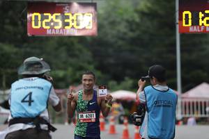 BIB: 029300, 6201
                            <button type="button" onclick="openModal(5566737)" class="btn btn-primary btn-sm float-right btn-popup" data-toggle="modal" data-target=".modal-high-quality">
                        <i class="fas fa-shopping-cart"></i> Add to Cart
                    </button>
                                            <button type="button" onclick="isThisMe(5566737, true)" class="btn btn-success btn-sm float-right btn-popup btn-isme hidden" data-toggle="tooltip" data-placement="bottom" title="นี่คือรูปของคุณใช่ไหม คลิกที่นี่เพื่อเอาเข้าอัลบั้ม">
                        <i class="fas fa-plus"></i> Add to album
                    </button>
                    <button type="button" onclick="isThisMe(5566737, false)" class="btn btn-warning btn-sm float-right btn-popup btn-isnotme hidden">
                        <i class="fas fa-ban"></i> Remove from album
                    </button>