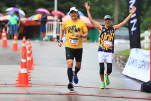 BIB: 1200
                            <button type="button" onclick="openModal(5568001)" class="btn btn-primary btn-sm float-right btn-popup" data-toggle="modal" data-target=".modal-high-quality">
                        <i class="fas fa-shopping-cart"></i> Add to Cart
                    </button>
                                            <button type="button" onclick="isThisMe(5568001, true)" class="btn btn-success btn-sm float-right btn-popup btn-isme hidden" data-toggle="tooltip" data-placement="bottom" title="นี่คือรูปของคุณใช่ไหม คลิกที่นี่เพื่อเอาเข้าอัลบั้ม">
                        <i class="fas fa-plus"></i> Add to album
                    </button>
                    <button type="button" onclick="isThisMe(5568001, false)" class="btn btn-warning btn-sm float-right btn-popup btn-isnotme hidden">
                        <i class="fas fa-ban"></i> Remove from album
                    </button>