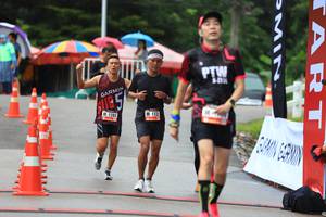 BIB: 1283, 1133
                            <button type="button" onclick="openModal(5567565)" class="btn btn-primary btn-sm float-right btn-popup" data-toggle="modal" data-target=".modal-high-quality">
                        <i class="fas fa-shopping-cart"></i> Add to Cart
                    </button>
                                            <button type="button" onclick="isThisMe(5567565, true)" class="btn btn-success btn-sm float-right btn-popup btn-isme hidden" data-toggle="tooltip" data-placement="bottom" title="นี่คือรูปของคุณใช่ไหม คลิกที่นี่เพื่อเอาเข้าอัลบั้ม">
                        <i class="fas fa-plus"></i> Add to album
                    </button>
                    <button type="button" onclick="isThisMe(5567565, false)" class="btn btn-warning btn-sm float-right btn-popup btn-isnotme hidden">
                        <i class="fas fa-ban"></i> Remove from album
                    </button>