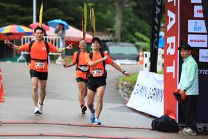 BIB: 200, , 
                            <button type="button" onclick="openModal(5567631)" class="btn btn-primary btn-sm float-right btn-popup" data-toggle="modal" data-target=".modal-high-quality">
                        <i class="fas fa-shopping-cart"></i> Add to Cart
                    </button>
                                            <button type="button" onclick="isThisMe(5567631, true)" class="btn btn-success btn-sm float-right btn-popup btn-isme hidden" data-toggle="tooltip" data-placement="bottom" title="นี่คือรูปของคุณใช่ไหม คลิกที่นี่เพื่อเอาเข้าอัลบั้ม">
                        <i class="fas fa-plus"></i> Add to album
                    </button>
                    <button type="button" onclick="isThisMe(5567631, false)" class="btn btn-warning btn-sm float-right btn-popup btn-isnotme hidden">
                        <i class="fas fa-ban"></i> Remove from album
                    </button>