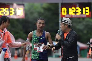 BIB: 25318
                            <button type="button" onclick="openModal(5566750)" class="btn btn-primary btn-sm float-right btn-popup" data-toggle="modal" data-target=".modal-high-quality">
                        <i class="fas fa-shopping-cart"></i> Add to Cart
                    </button>
                                            <button type="button" onclick="isThisMe(5566750, true)" class="btn btn-success btn-sm float-right btn-popup btn-isme hidden" data-toggle="tooltip" data-placement="bottom" title="นี่คือรูปของคุณใช่ไหม คลิกที่นี่เพื่อเอาเข้าอัลบั้ม">
                        <i class="fas fa-plus"></i> Add to album
                    </button>
                    <button type="button" onclick="isThisMe(5566750, false)" class="btn btn-warning btn-sm float-right btn-popup btn-isnotme hidden">
                        <i class="fas fa-ban"></i> Remove from album
                    </button>