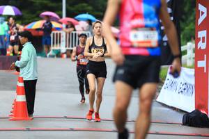 BIB: 3025
                            <button type="button" onclick="openModal(5567820)" class="btn btn-primary btn-sm float-right btn-popup" data-toggle="modal" data-target=".modal-high-quality">
                        <i class="fas fa-shopping-cart"></i> Add to Cart
                    </button>
                                            <button type="button" onclick="isThisMe(5567820, true)" class="btn btn-success btn-sm float-right btn-popup btn-isme hidden" data-toggle="tooltip" data-placement="bottom" title="นี่คือรูปของคุณใช่ไหม คลิกที่นี่เพื่อเอาเข้าอัลบั้ม">
                        <i class="fas fa-plus"></i> Add to album
                    </button>
                    <button type="button" onclick="isThisMe(5567820, false)" class="btn btn-warning btn-sm float-right btn-popup btn-isnotme hidden">
                        <i class="fas fa-ban"></i> Remove from album
                    </button>