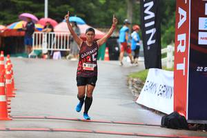 BIB: 182
                            <button type="button" onclick="openModal(5567989)" class="btn btn-primary btn-sm float-right btn-popup" data-toggle="modal" data-target=".modal-high-quality">
                        <i class="fas fa-shopping-cart"></i> Add to Cart
                    </button>
                                            <button type="button" onclick="isThisMe(5567989, true)" class="btn btn-success btn-sm float-right btn-popup btn-isme hidden" data-toggle="tooltip" data-placement="bottom" title="นี่คือรูปของคุณใช่ไหม คลิกที่นี่เพื่อเอาเข้าอัลบั้ม">
                        <i class="fas fa-plus"></i> Add to album
                    </button>
                    <button type="button" onclick="isThisMe(5567989, false)" class="btn btn-warning btn-sm float-right btn-popup btn-isnotme hidden">
                        <i class="fas fa-ban"></i> Remove from album
                    </button>