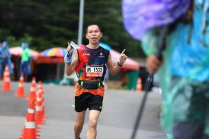 BIB: 1522
                            <button type="button" onclick="openModal(5566991)" class="btn btn-primary btn-sm float-right btn-popup" data-toggle="modal" data-target=".modal-high-quality">
                        <i class="fas fa-shopping-cart"></i> Add to Cart
                    </button>
                                            <button type="button" onclick="isThisMe(5566991, true)" class="btn btn-success btn-sm float-right btn-popup btn-isme hidden" data-toggle="tooltip" data-placement="bottom" title="นี่คือรูปของคุณใช่ไหม คลิกที่นี่เพื่อเอาเข้าอัลบั้ม">
                        <i class="fas fa-plus"></i> Add to album
                    </button>
                    <button type="button" onclick="isThisMe(5566991, false)" class="btn btn-warning btn-sm float-right btn-popup btn-isnotme hidden">
                        <i class="fas fa-ban"></i> Remove from album
                    </button>