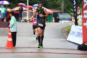 BIB: 190
                            <button type="button" onclick="openModal(5567805)" class="btn btn-primary btn-sm float-right btn-popup" data-toggle="modal" data-target=".modal-high-quality">
                        <i class="fas fa-shopping-cart"></i> Add to Cart
                    </button>
                                            <button type="button" onclick="isThisMe(5567805, true)" class="btn btn-success btn-sm float-right btn-popup btn-isme hidden" data-toggle="tooltip" data-placement="bottom" title="นี่คือรูปของคุณใช่ไหม คลิกที่นี่เพื่อเอาเข้าอัลบั้ม">
                        <i class="fas fa-plus"></i> Add to album
                    </button>
                    <button type="button" onclick="isThisMe(5567805, false)" class="btn btn-warning btn-sm float-right btn-popup btn-isnotme hidden">
                        <i class="fas fa-ban"></i> Remove from album
                    </button>